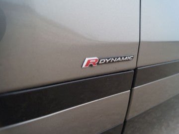 Land Rover Range Rover Velar HSE D300 R-Dynamic First Edition &ndash; I ładny, i mądry&hellip;