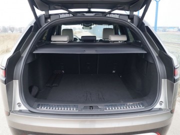 Land Rover Range Rover Velar HSE D300 R-Dynamic First Edition &ndash; I ładny, i mądry&hellip;