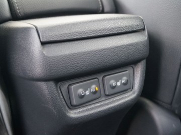 Honda Civic 4d 1,5 VTEC Turbo 180KM &ndash; sedan nieoczywisty