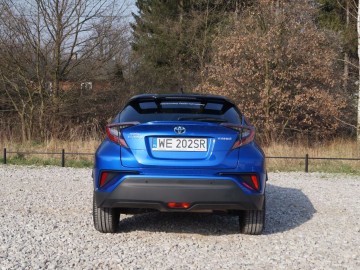 Toyota C-HR 1,8 Hybrid E-CVT 122 KM - Ekstrawagancka