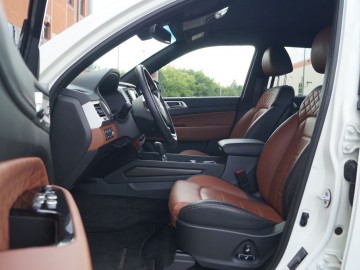 SsangYong Rexton G4 2.2 Diesel 7AT 4WD Sapphire &ndash; Zaskakująca metamorfoza