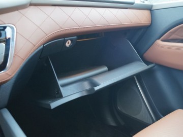 SsangYong Rexton G4 2.2 Diesel 7AT 4WD Sapphire &ndash; Zaskakująca metamorfoza