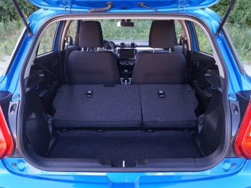 Suzuki Swift 1.0 BoosterJet SHVC 111 KM &ndash; Lepsza strona hybrydy