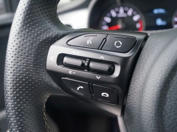 Kia Stonic 1,4 100 KM  XL 6 MT &ndash; Nie zaskoczy. Nie rozczaruje