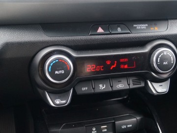 Kia Stonic 1,4 100 KM  XL 6 MT &ndash; Nie zaskoczy. Nie rozczaruje