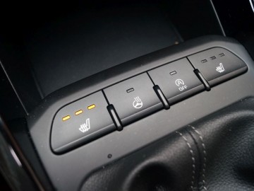 Kia Stonic 1,4 100 KM  XL 6 MT &ndash; Nie zaskoczy. Nie rozczaruje
