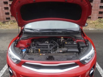 Kia Stonic 1,4 100 KM  XL 6 MT &ndash; Nie zaskoczy. Nie rozczaruje