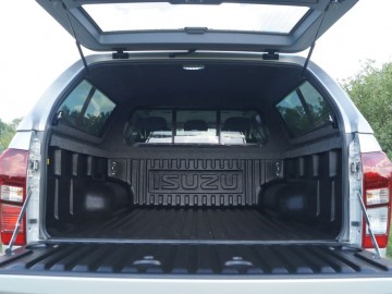 Isuzu D-Max Double Cab LSX Fl 1.9 DDI 163 KM &ndash; Do zadań specjalnych
