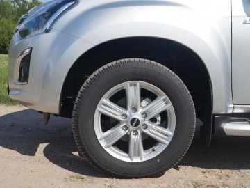 Isuzu D-Max Double Cab LSX Fl 1.9 DDI 163 KM &ndash; Do zadań specjalnych
