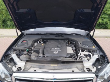 Mercedes Benz E350e Plug-In Hybrid &ndash; Hybrydowe rozwiązanie