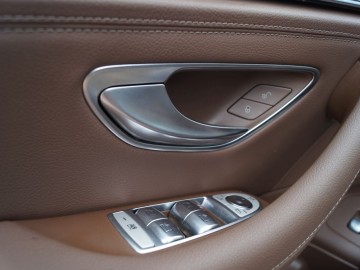 Mercedes Benz E350e Plug-In Hybrid &ndash; Hybrydowe rozwiązanie
