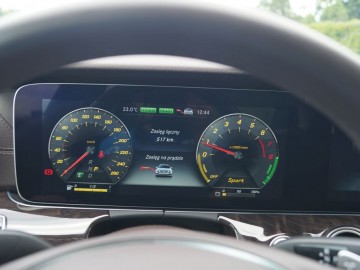 Mercedes Benz E350e Plug-In Hybrid &ndash; Hybrydowe rozwiązanie