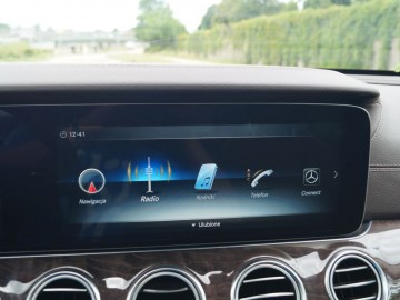 Mercedes Benz E350e Plug-In Hybrid &ndash; Hybrydowe rozwiązanie