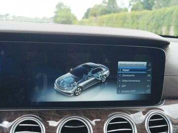 Mercedes Benz E350e Plug-In Hybrid &ndash; Hybrydowe rozwiązanie