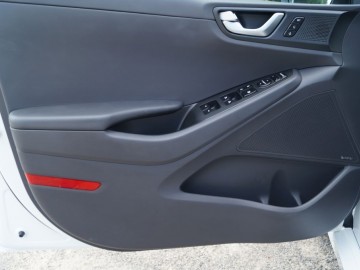 Hyundai IONIQ Hybrid Plug-in 1,6 GDI 6DCT &ndash; Hybrydowa przyszłość