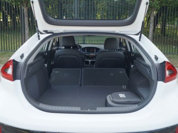 Hyundai IONIQ Hybrid Plug-in 1,6 GDI 6DCT &ndash; Hybrydowa przyszłość