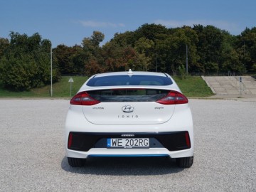 Hyundai IONIQ Hybrid Plug-in 1,6 GDI 6DCT &ndash; Hybrydowa przyszłość
