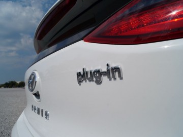 Hyundai IONIQ Hybrid Plug-in 1,6 GDI 6DCT &ndash; Hybrydowa przyszłość