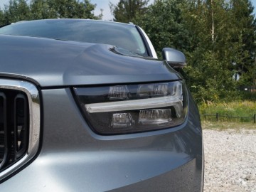 Volvo XC40 Momentum T3 FWD - Szwedzka oryginalność