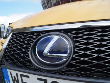Lexus RC 300h F-Sport - Sportowy, ale nieco inaczej
