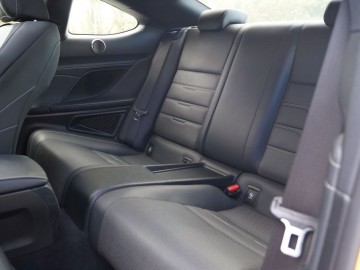 Lexus RC 300h F-Sport - Sportowy, ale nieco inaczej