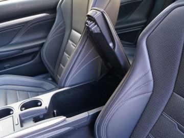 Lexus RC 300h F-Sport - Sportowy, ale nieco inaczej