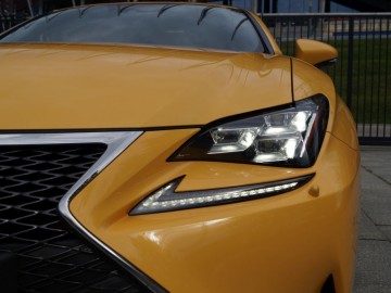 Lexus RC 300h F-Sport - Sportowy, ale nieco inaczej