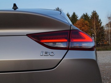 Hyundai i30 Fastback 1,4 T-GDI Premium 140 KM - Jedyny w swoim rodzaju