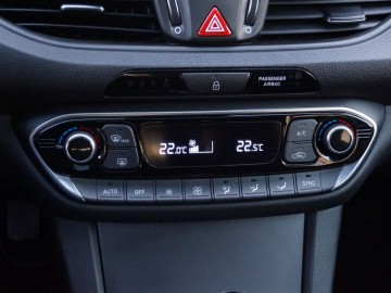 Hyundai i30 Fastback 1,4 T-GDI Premium 140 KM - Jedyny w swoim rodzaju
