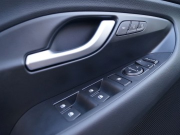 Hyundai i30 Fastback 1,4 T-GDI Premium 140 KM - Jedyny w swoim rodzaju