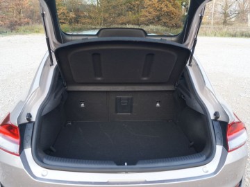 Hyundai i30 Fastback 1,4 T-GDI Premium 140 KM - Jedyny w swoim rodzaju