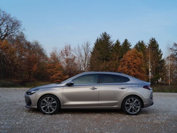 Hyundai i30 Fastback 1,4 T-GDI Premium 140 KM - Jedyny w swoim rodzaju