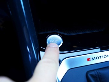 Volkswagen T-Roc 2,0 TSI DSG 4Motion 190 KM &ndash; Uzupełnienie gamy