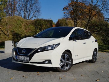 Nissan Leaf II Tekna &ndash; Na bateryjce