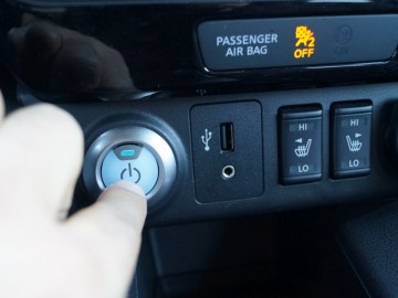 Nissan Leaf II Tekna &ndash; Na bateryjce