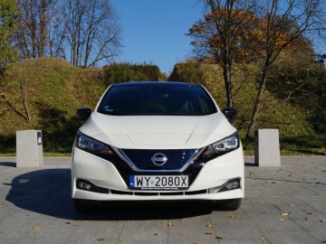Nissan Leaf II Tekna &ndash; Na bateryjce