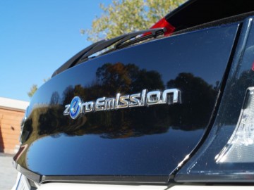Nissan Leaf II Tekna &ndash; Na bateryjce