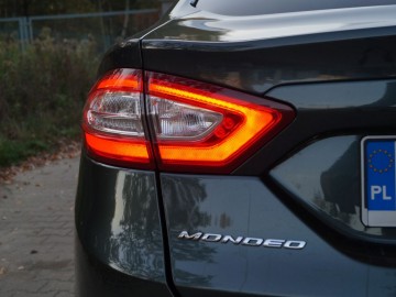 Ford Mondeo 2,0 Hybrid Titanium &ndash; Inny pomysł na rodzinną limuzynę