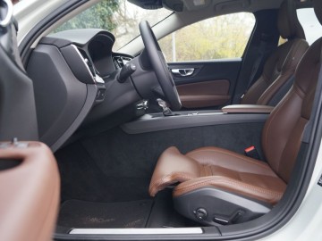 Volvo V60 D4 2,0 Inscription 190 KM &ndash; Kochajmy diesle, tak szybko odchodzą&hellip;