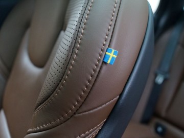 Volvo V60 D4 2,0 Inscription 190 KM &ndash; Kochajmy diesle, tak szybko odchodzą&hellip;