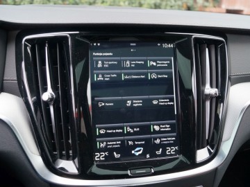 Volvo V60 D4 2,0 Inscription 190 KM &ndash; Kochajmy diesle, tak szybko odchodzą&hellip;