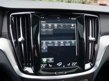 Volvo V60 D4 2,0 Inscription 190 KM &ndash; Kochajmy diesle, tak szybko odchodzą&hellip;