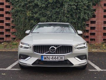 Volvo V60 D4 2,0 Inscription 190 KM &ndash; Kochajmy diesle, tak szybko odchodzą&hellip;