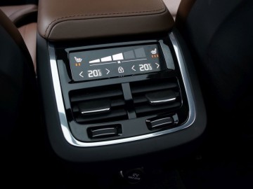 Volvo V60 D4 2,0 Inscription 190 KM &ndash; Kochajmy diesle, tak szybko odchodzą&hellip;