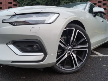 Volvo V60 D4 2,0 Inscription 190 KM &ndash; Kochajmy diesle, tak szybko odchodzą&hellip;