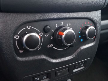 Dacia Lodgy Laureate 1,6 SCe LPG 107 KM &ndash; Cena czyni cuda?