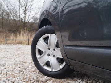 Dacia Lodgy Laureate 1,6 SCe LPG 107 KM &ndash; Cena czyni cuda?