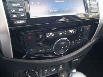 Nissan Navara IV Double Cab 6MT 2.3 DCi 190KM &ndash; Pracuś