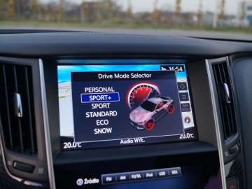 Infiniti Q60 S 3,0 T 405 KM DCT7 &ndash; Gdy design auta jest sztuką