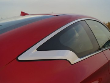 Infiniti Q60 S 3,0 T 405 KM DCT7 &ndash; Gdy design auta jest sztuką